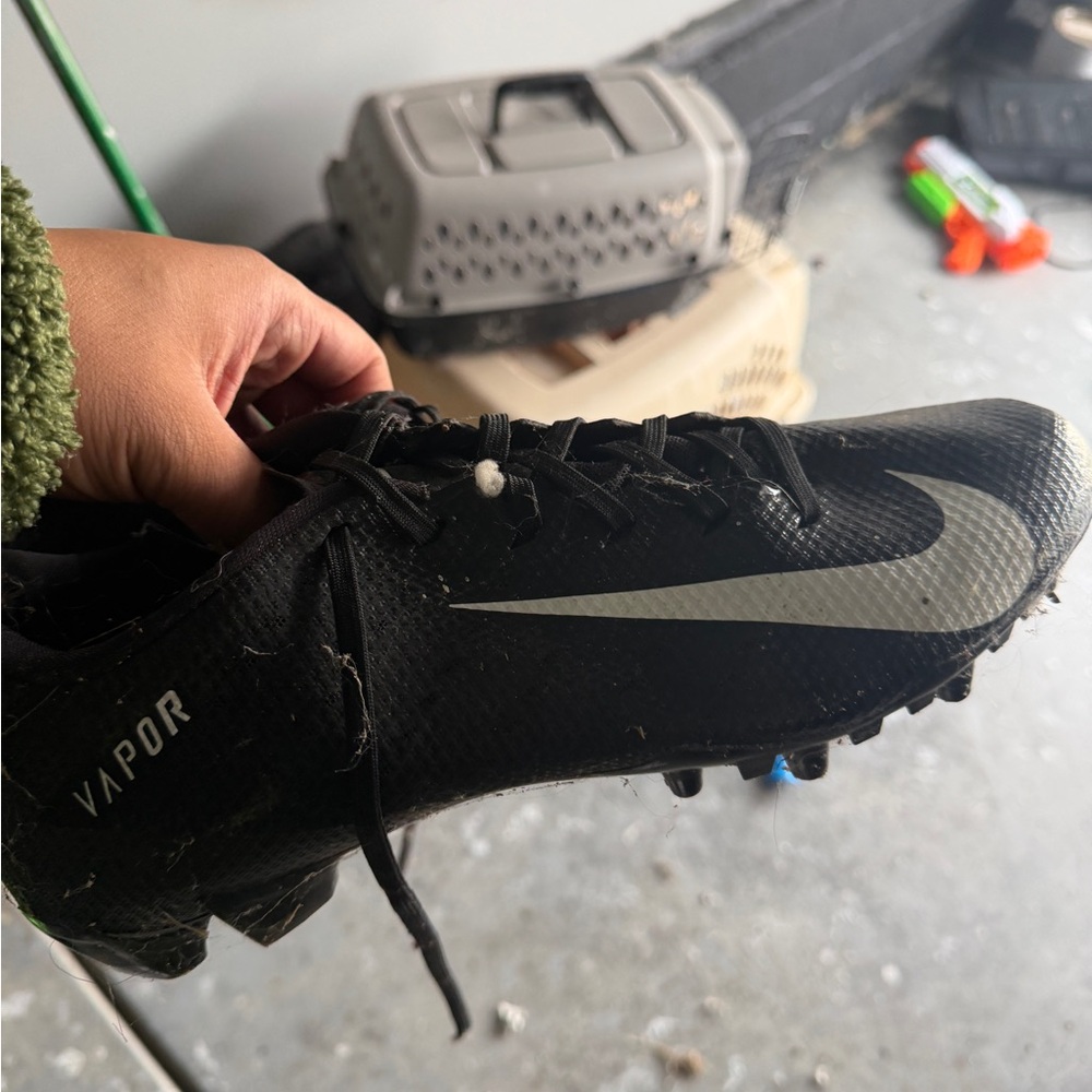 Nike Vapor Black football Cleats size 12